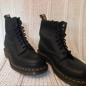 Dr Martens Boots (Classic Black and All White)